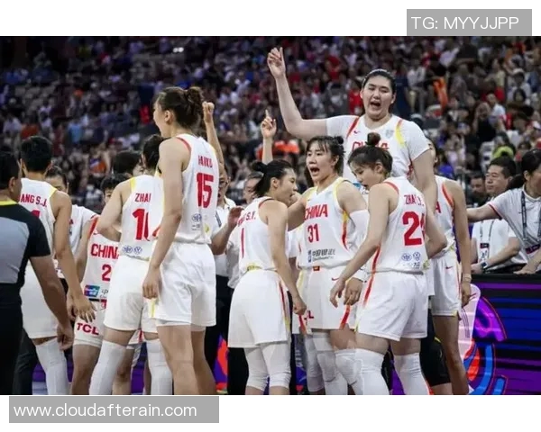 杭州篮球队展现灵活战术与团队配合的精彩表现分析